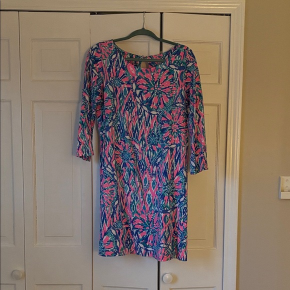 Lilly Pulitzer Dresses & Skirts - Lilly Pulitzer Pink & Blue Floral Shift Dress